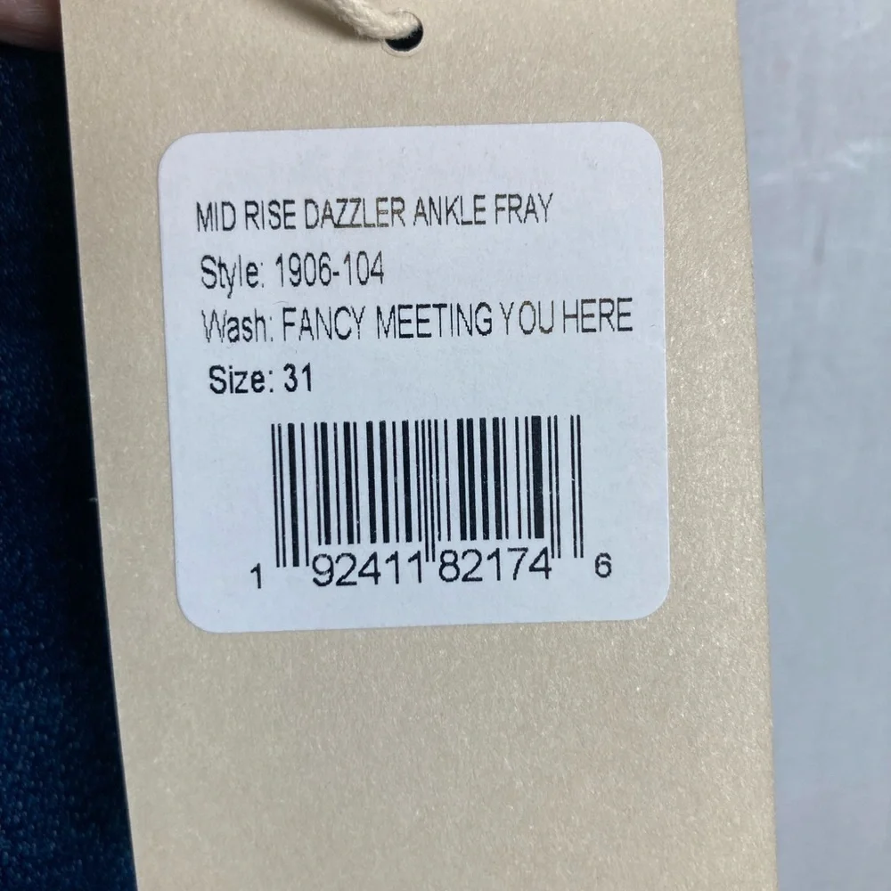 NWT MOTHER The Mid Rise Dazzler Ankle Fray Jeans Fancy Meeting You Here Wash 31 - Picture 7 of 15
